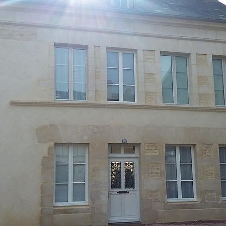 Le Logis D'Isabelle Aparthotel Argentan Exterior photo